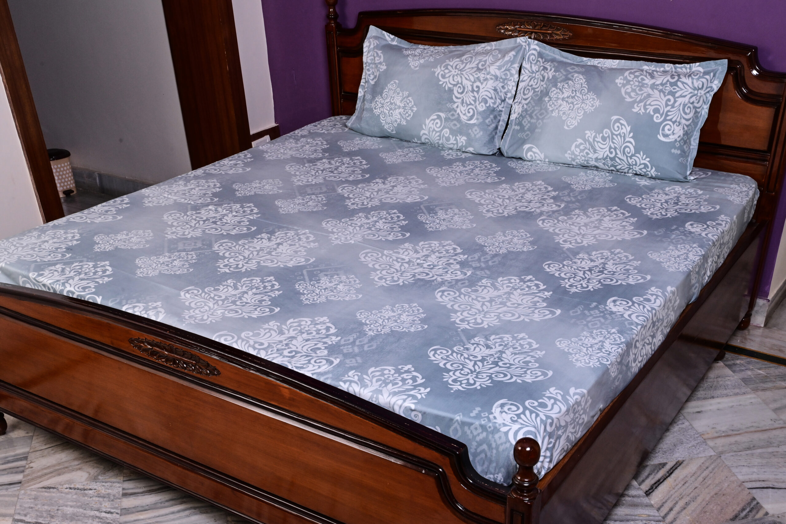 DSC_4361 ST Pixel Grey 100% Pure Cotton Bedsheet with 2 Pillow Covers Ultra-Soft & Breathable