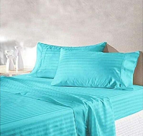 zVkP6a4VykG2gP-QsBsCyIvq-2-1.jpg Striped Pure Cotton Double Bedsheet with 2 Pillow Covers – Classic Hotel Style